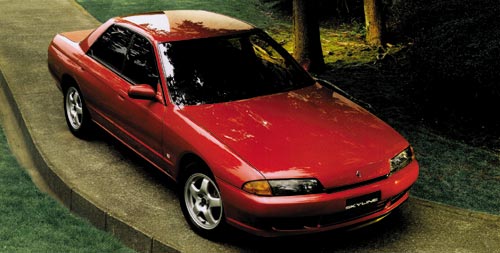 R32 Nissan Skyline Sedan Picture
